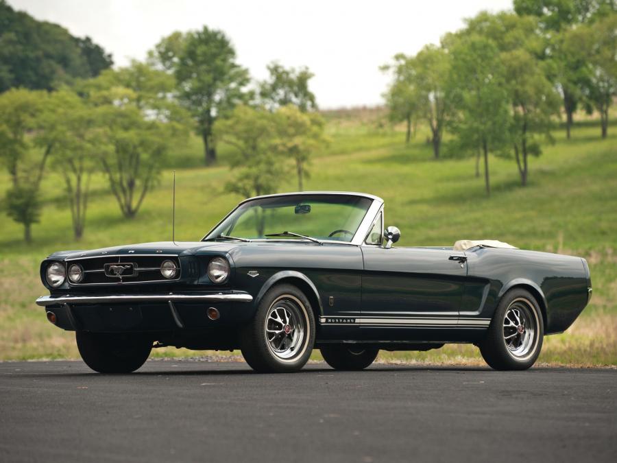  Ford Mustang GT Convertible 1965 года  (фото 3 из 13)